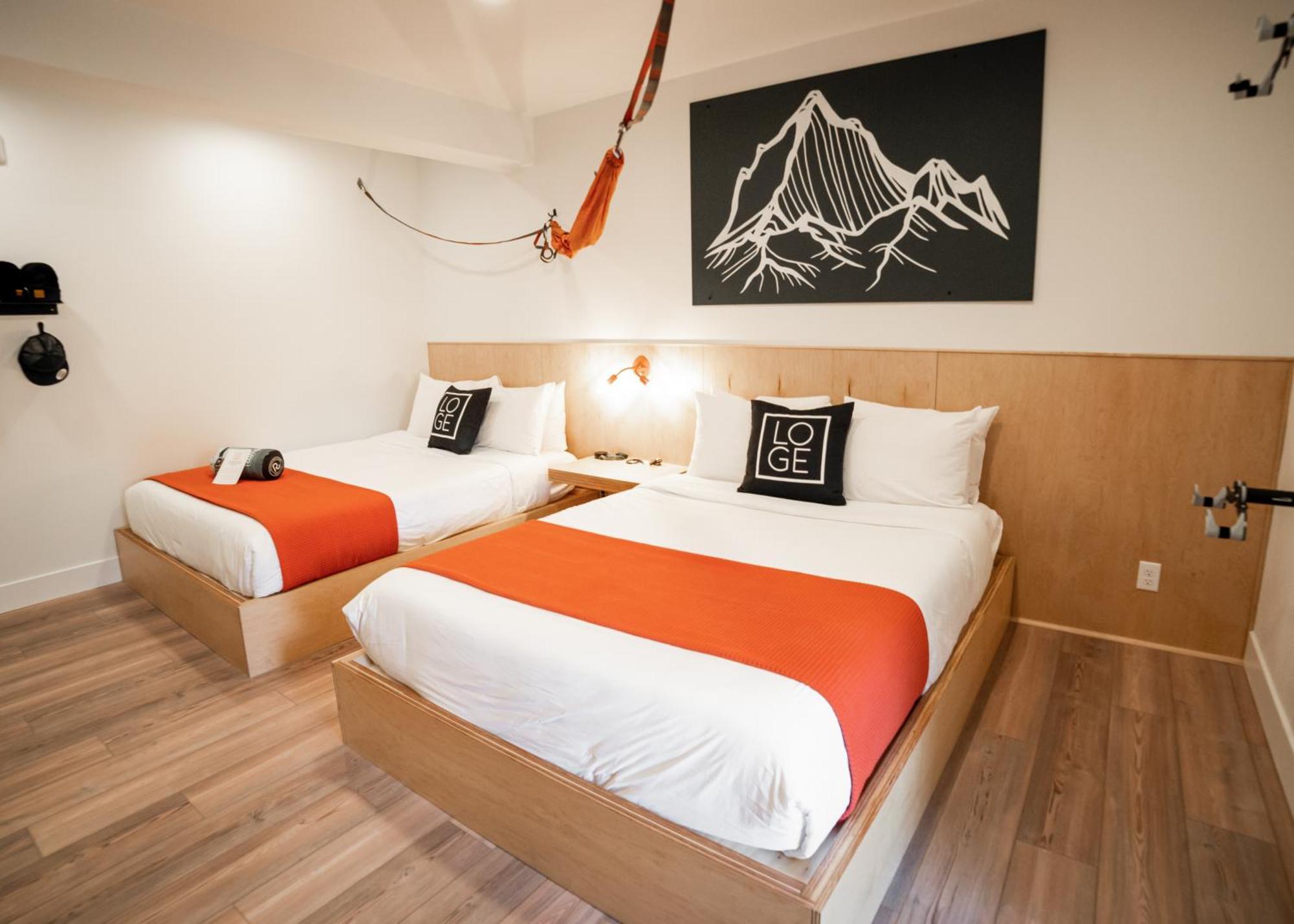 Loge - Downtown Hotel