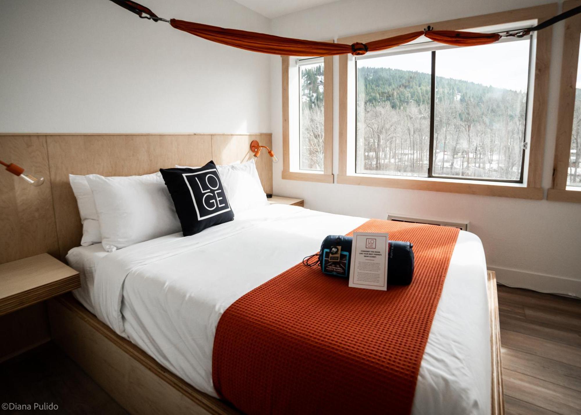 Loge - Downtown 3*