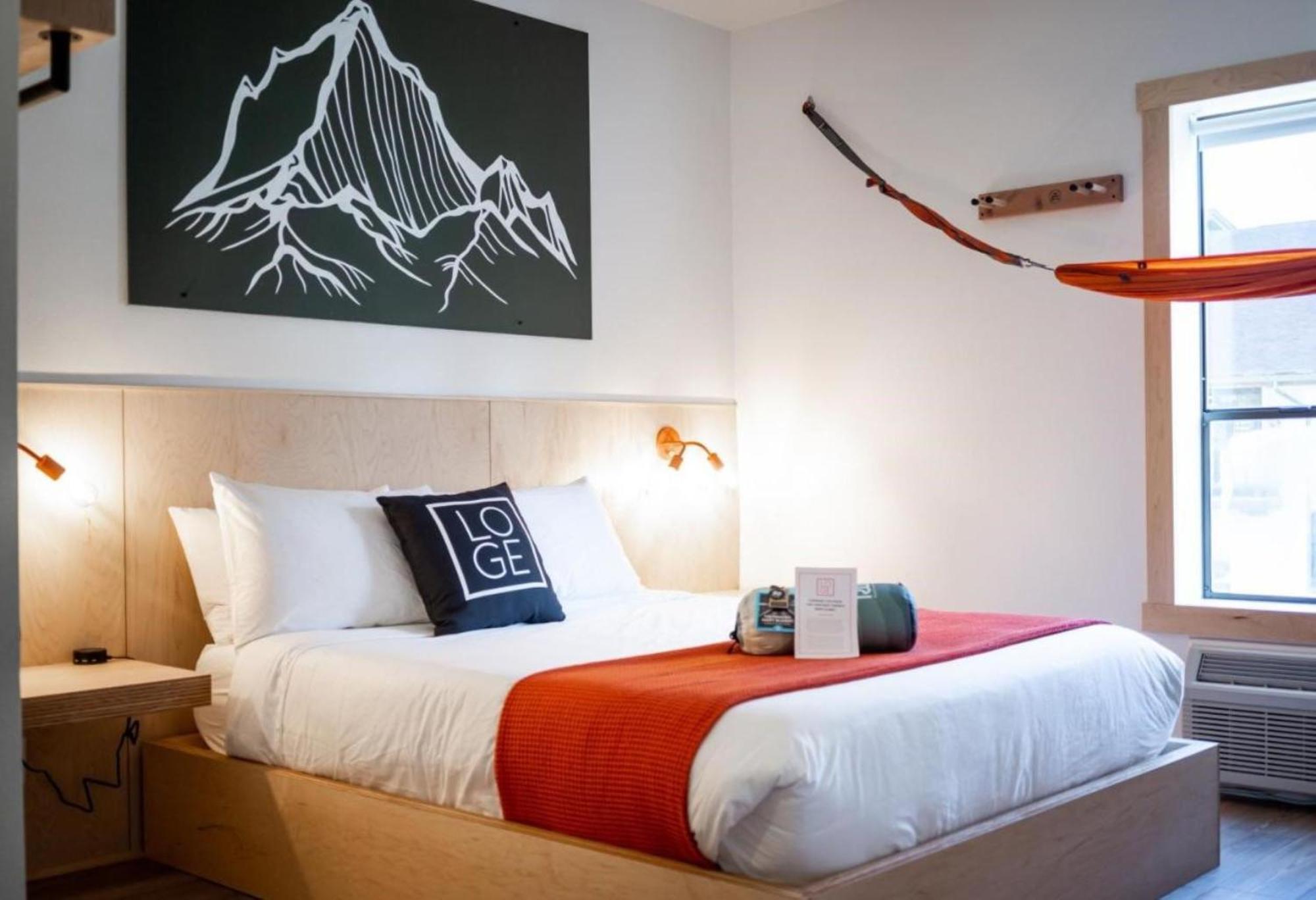 Loge - Downtown Hotel